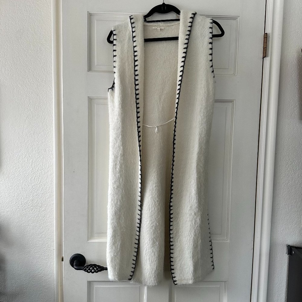 Mystree Hooded Midi Vest